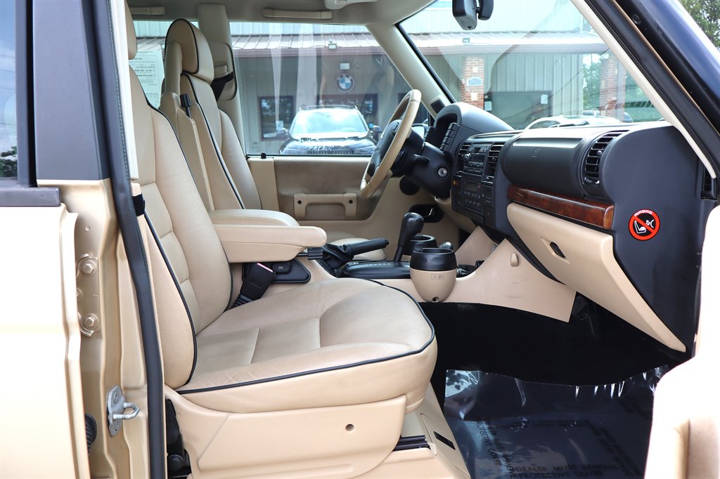 2004 Land Rover Discovery - $19,995