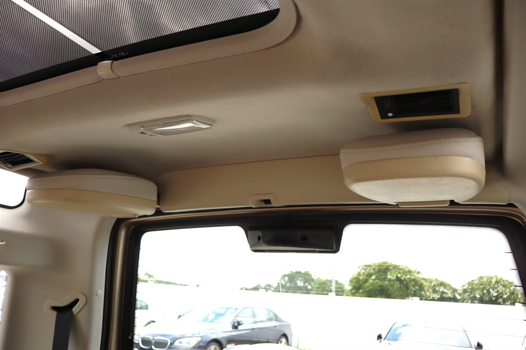 2004 Land Rover Discovery - $19,995