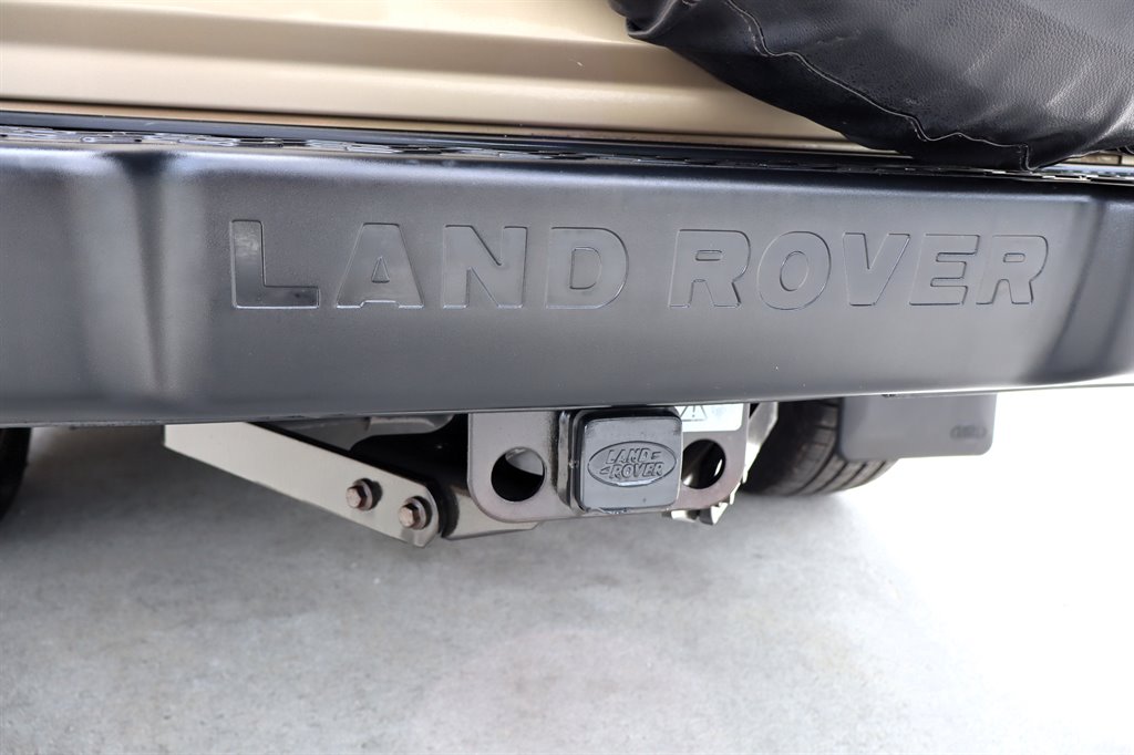 2004 Land Rover Discovery - $19,995