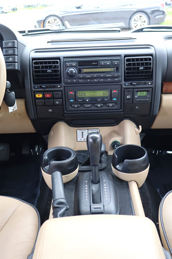 2004 Land Rover Discovery - $19,995