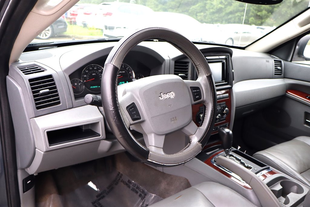 2007 Jeep Cherokee - $3,995