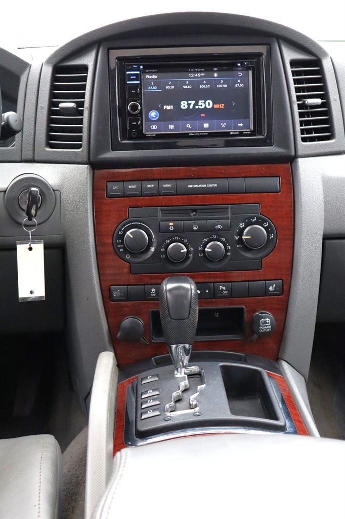 2007 Jeep Cherokee - $3,995
