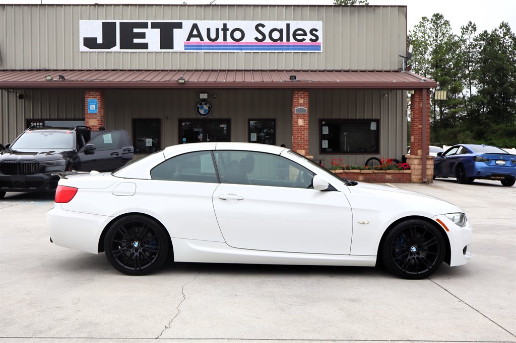 2011 BMW 3 Series - $14,995