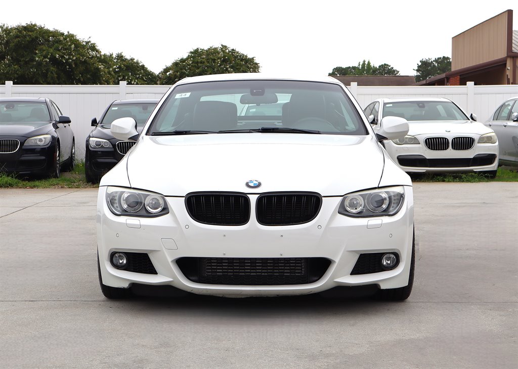 2011 BMW 3 Series - $14,995