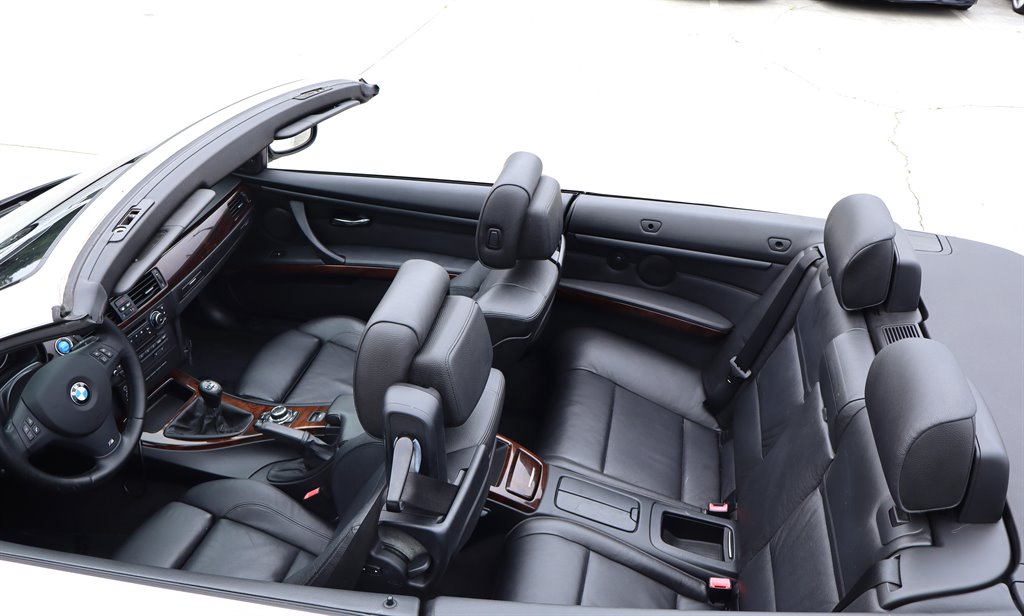 2011 BMW 3 Series - $14,995