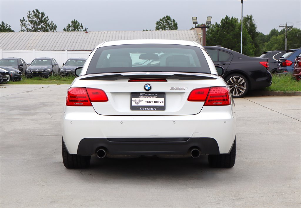 2011 BMW 3 Series - $14,995