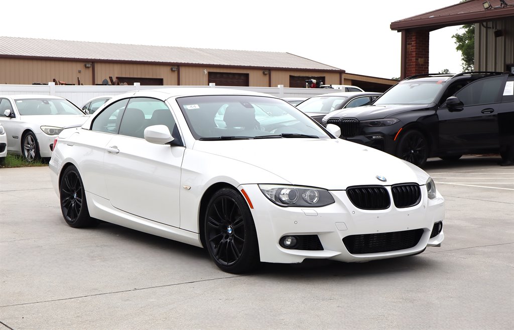2011 BMW 3 Series - $14,995