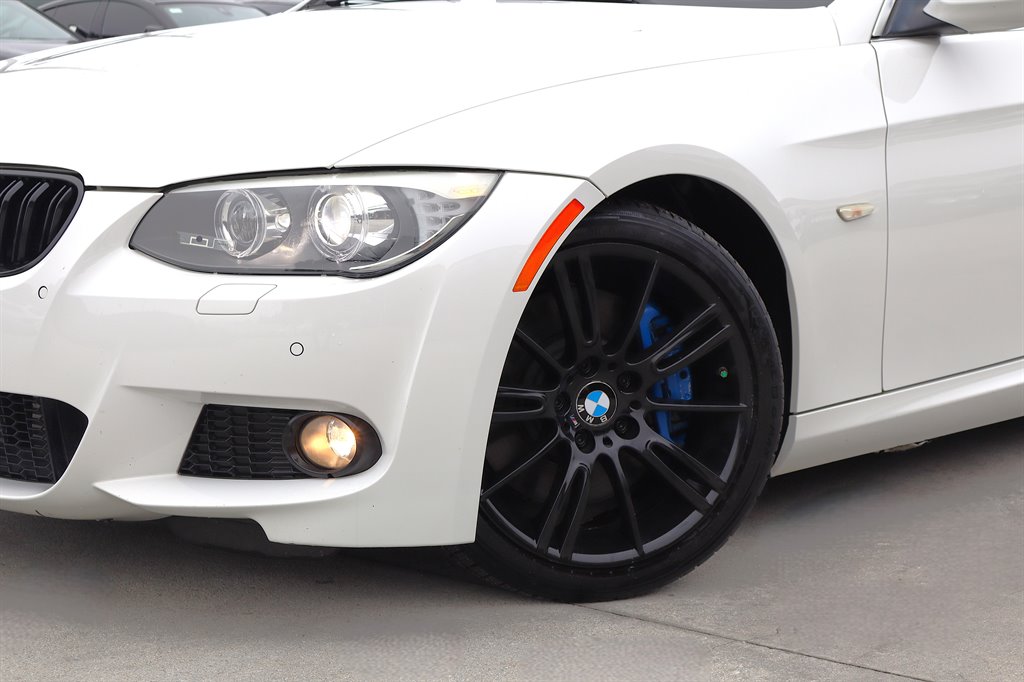 2011 BMW 3 Series - $14,995