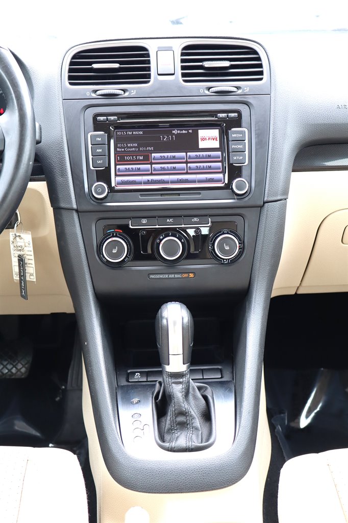 2014 Volkswagen Jetta - $9,995