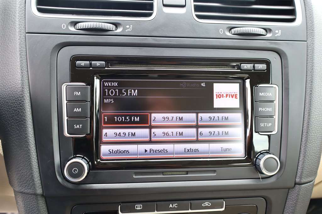 2014 Volkswagen Jetta - $9,995
