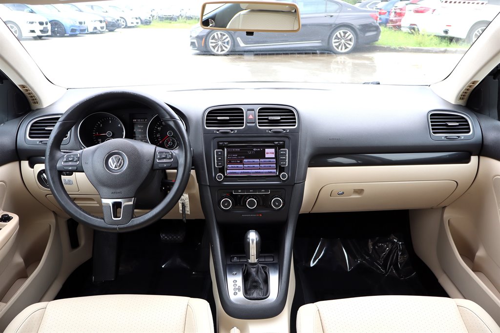 2014 Volkswagen Jetta - $9,995