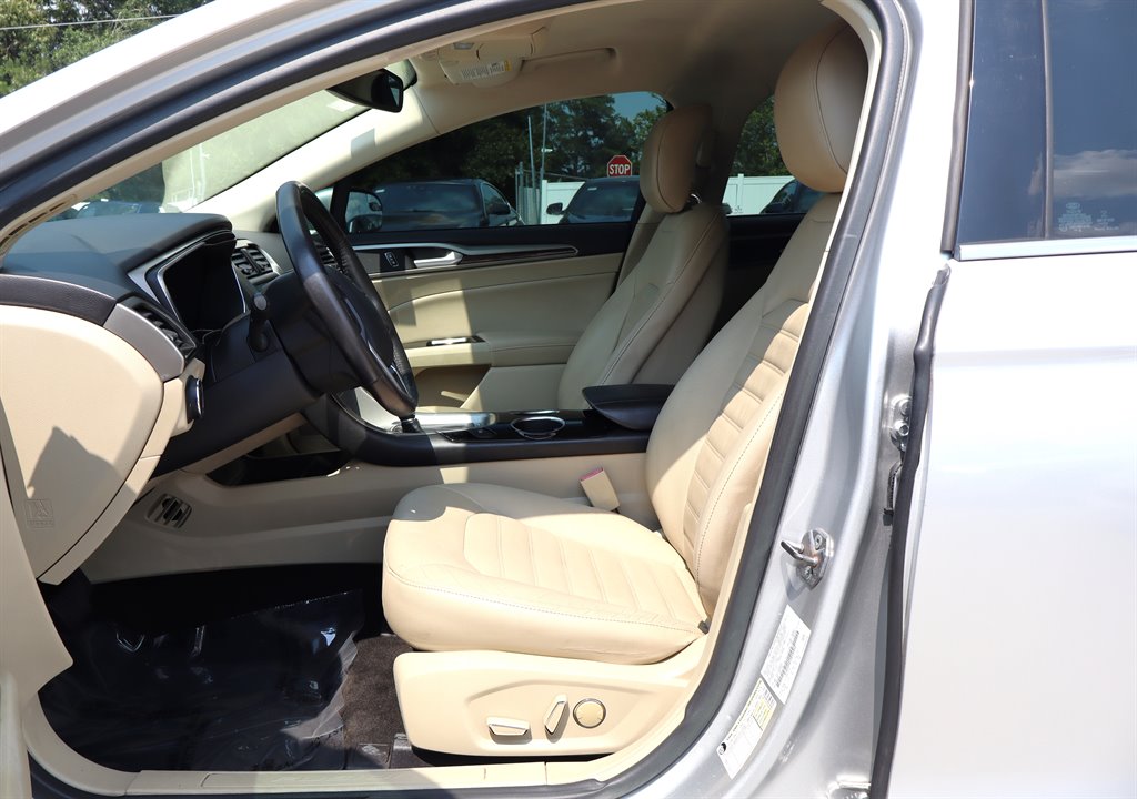 2013 Ford Fusion - $5,995