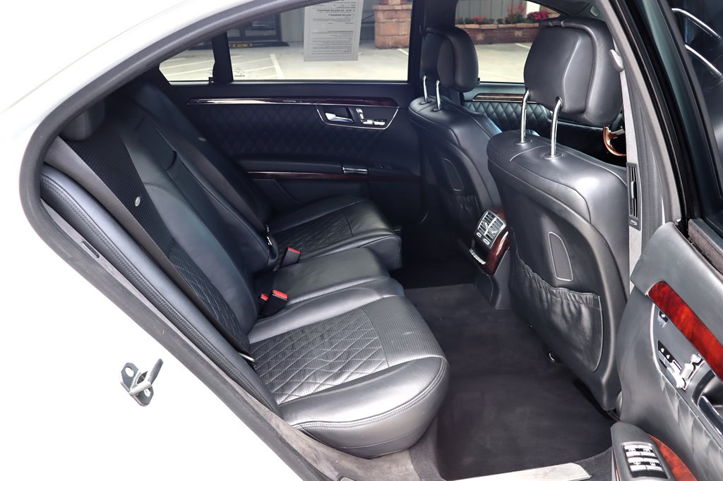 2008 Mercedes-Benz S-class - $21,995