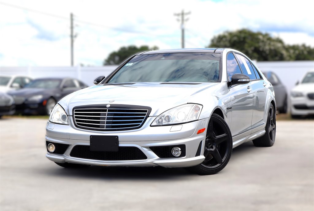 2008 Mercedes-Benz S-class - $21,995