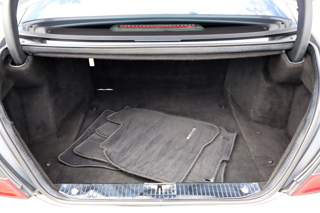 2008 Mercedes-Benz S-class - $21,995