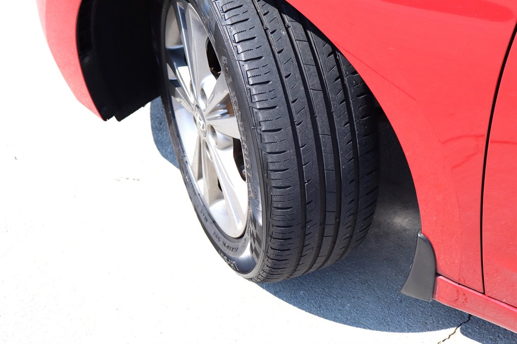2017 Hyundai Elantra - $7,995