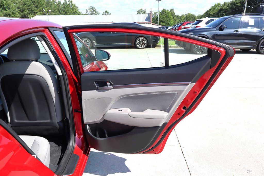 2017 Hyundai Elantra - $7,995