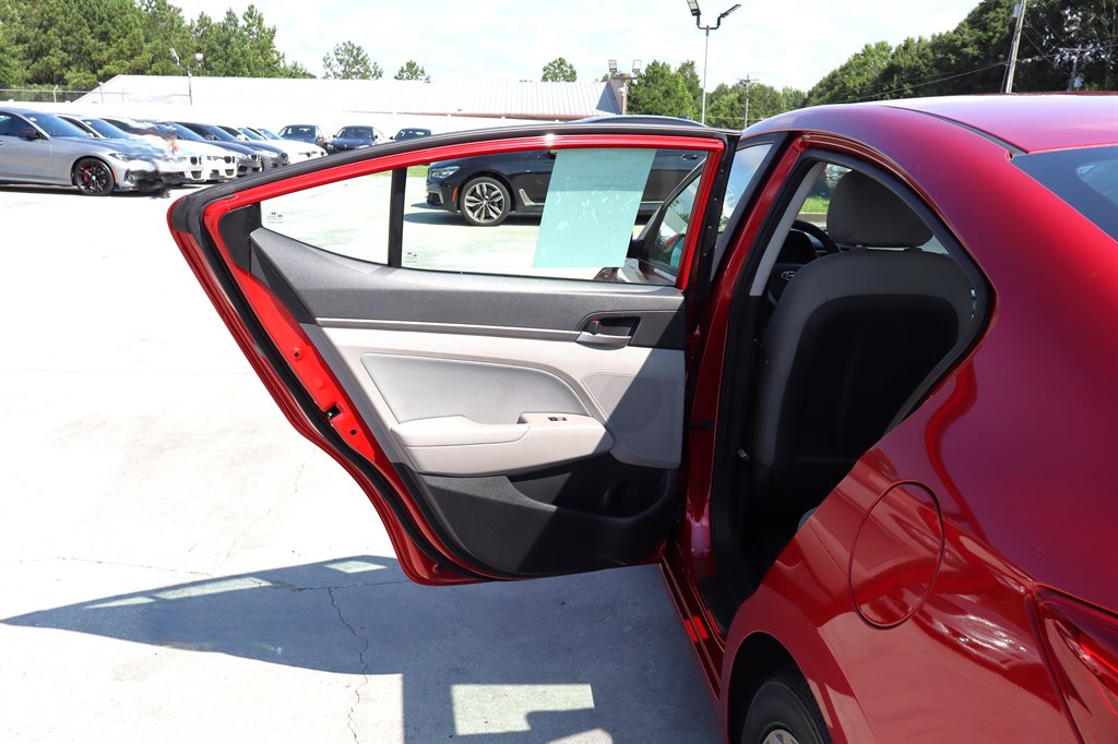 2017 Hyundai Elantra - $7,995