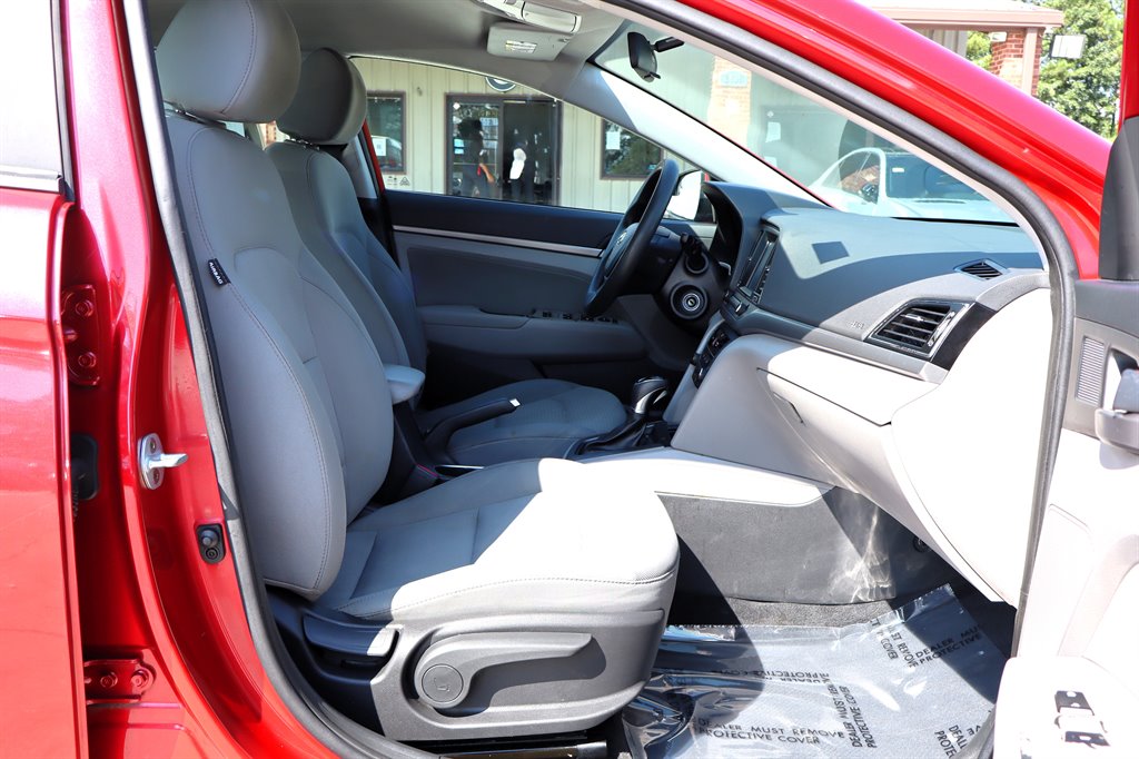 2017 Hyundai Elantra - $7,995