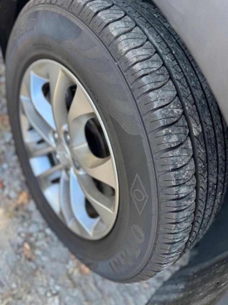 2020 Hyundai Santa Fe - $16,995