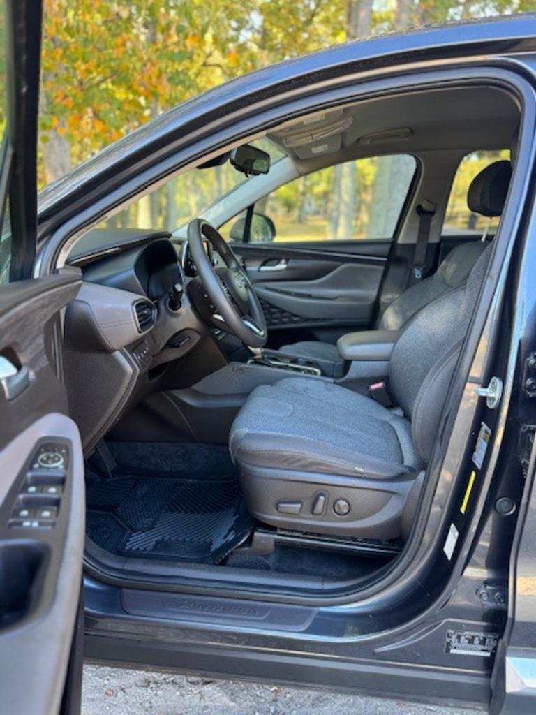 2020 Hyundai Santa Fe - $16,995