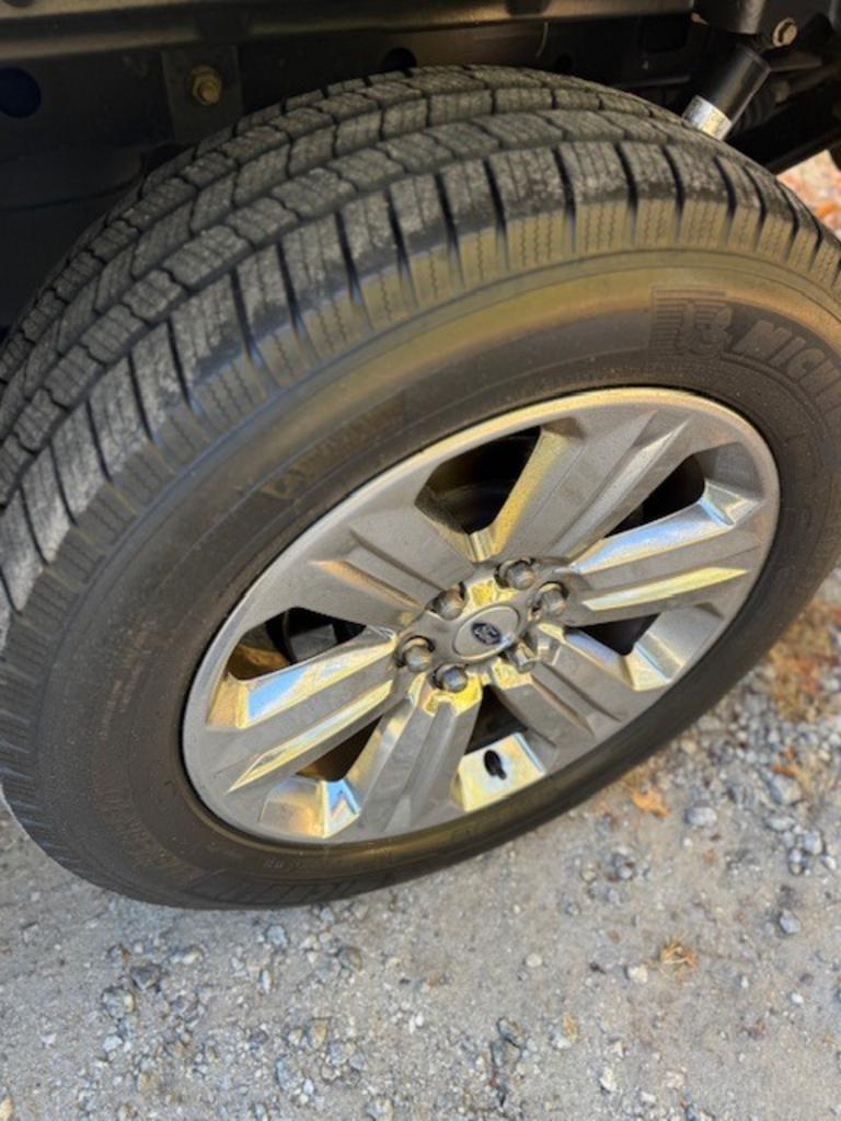 2018 Ford F-150 - $28,995