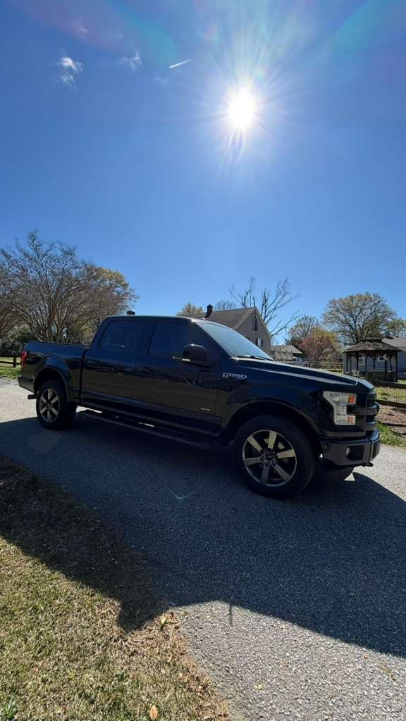 2016 Ford F-150 - $26,995