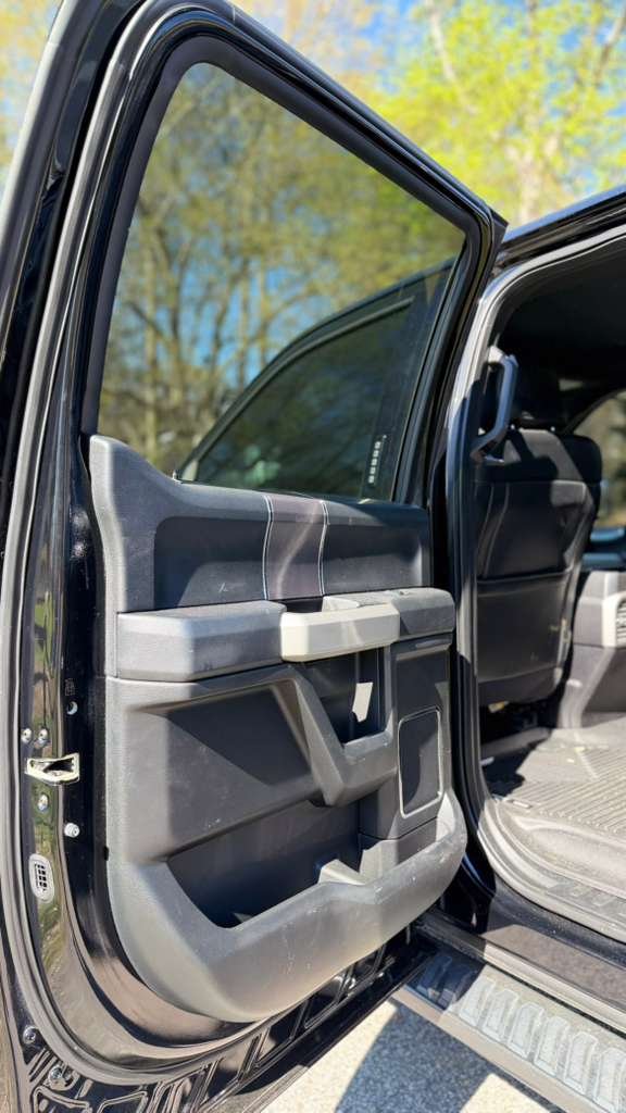 2016 Ford F-150 - $26,995