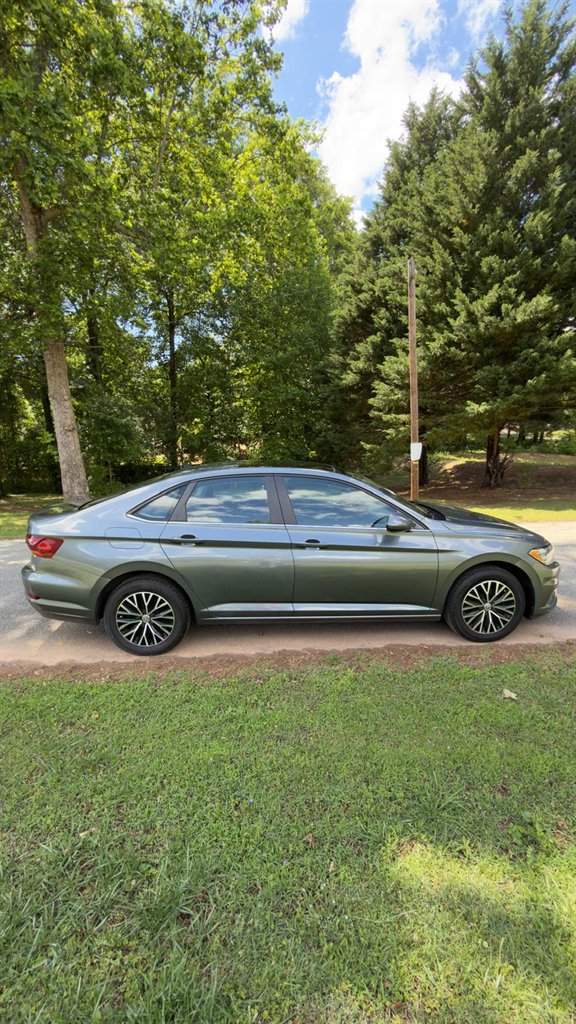 2019 Volkswagen Jetta - $12,995