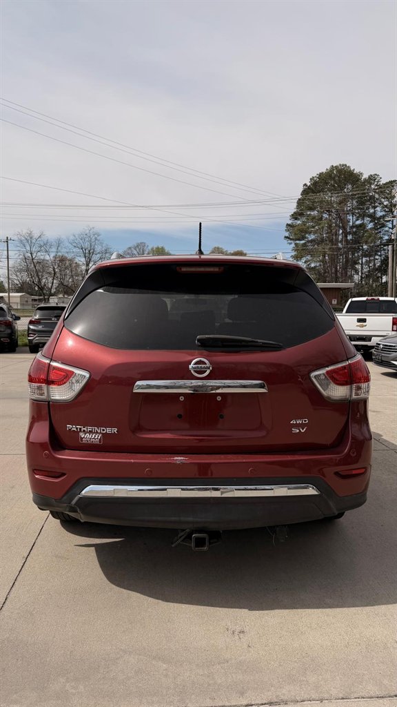 2014 Nissan Pathfinder - $8,495