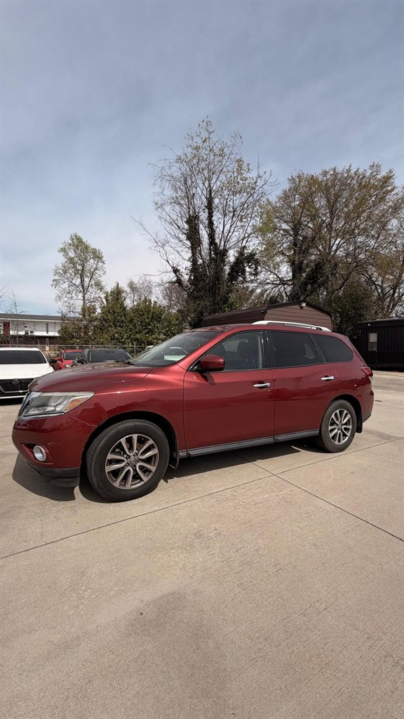 2014 Nissan Pathfinder - $8,495
