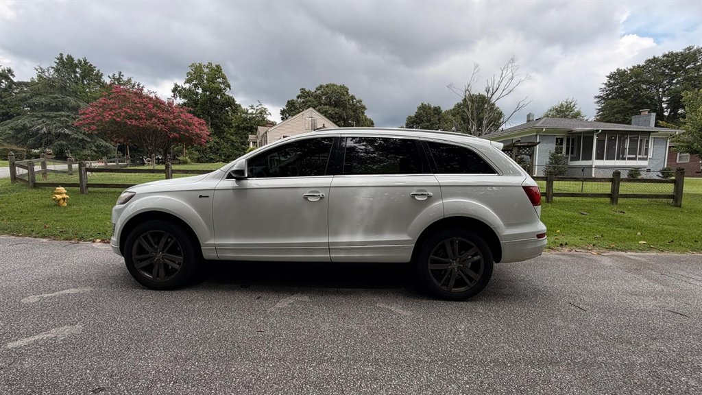 2015 Audi Q7 - $15,995