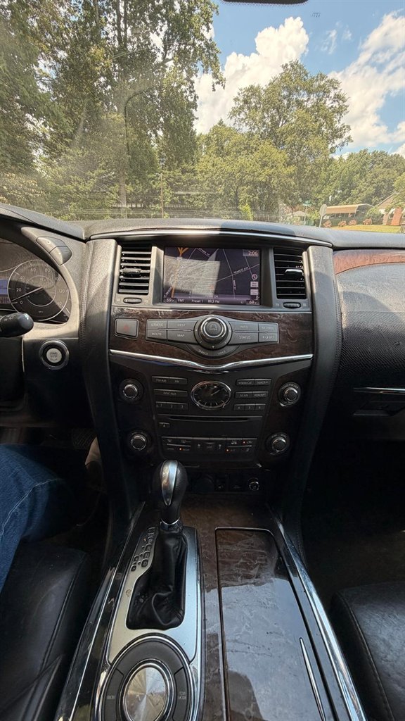 2012 INFINITI QX56 - $6,995