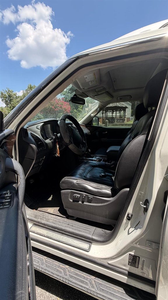 2012 INFINITI QX56 - $6,995