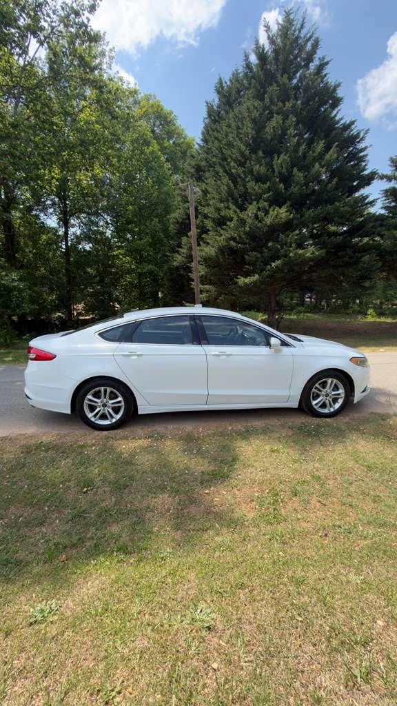 2018 Ford Fusion - $11,995