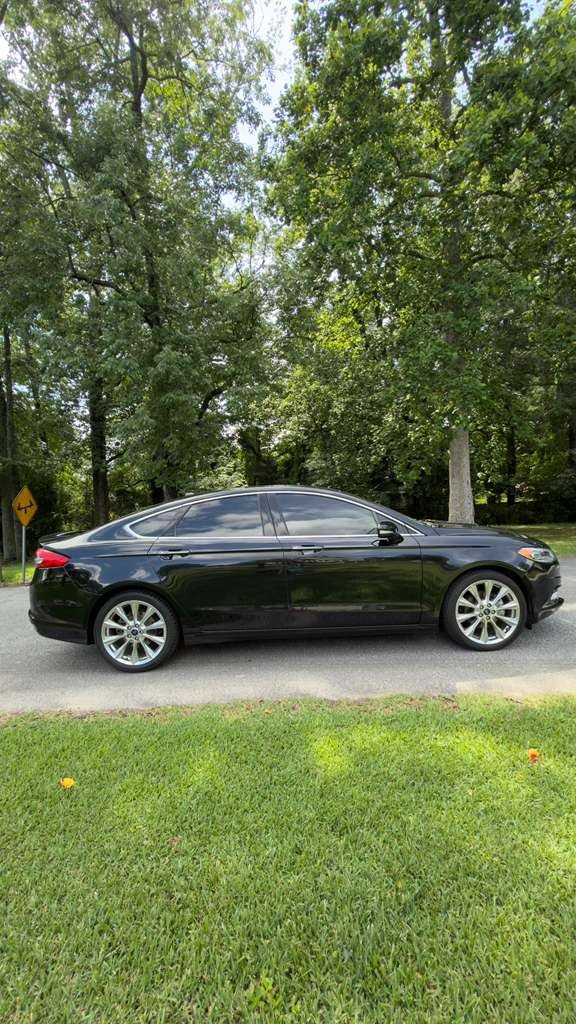 2017 Ford Fusion - $16,495