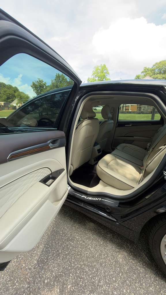 2017 Ford Fusion - $16,495