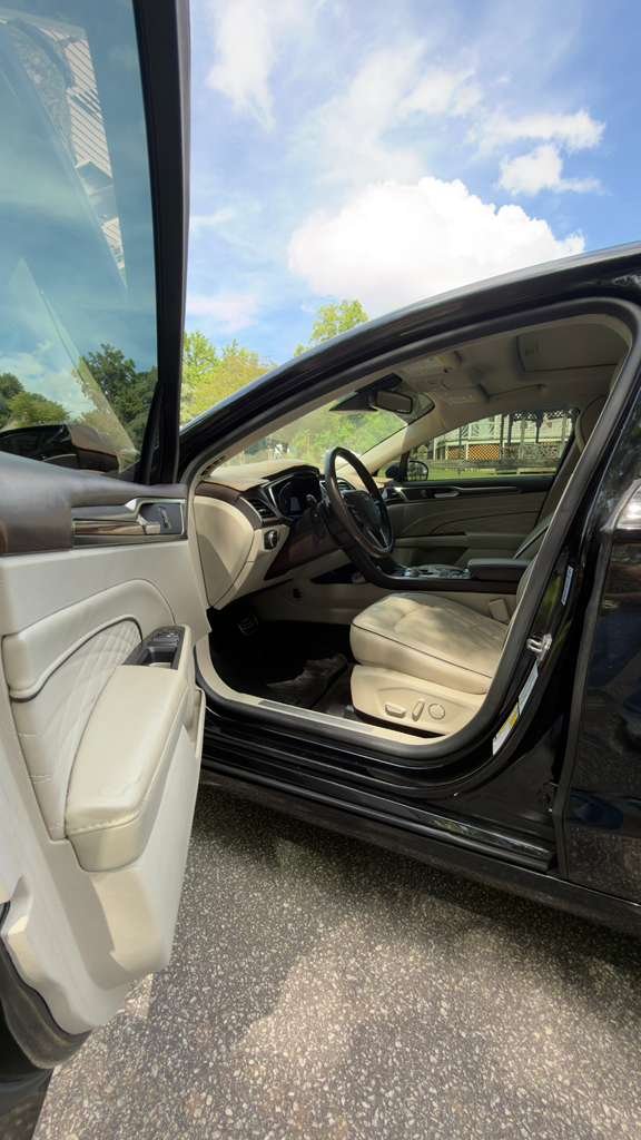 2017 Ford Fusion - $16,495