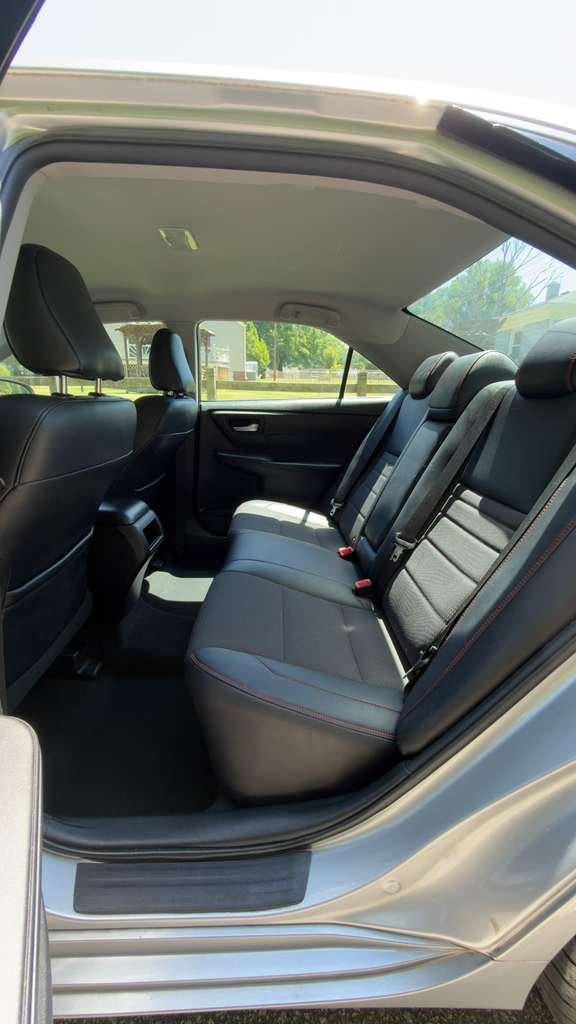 2016 Toyota Camry - $13,995