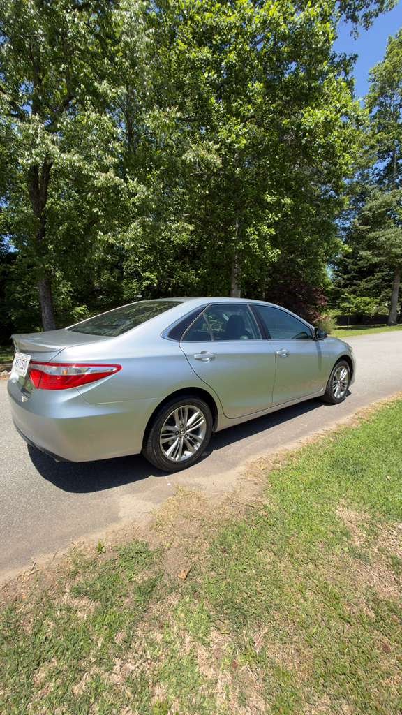 2016 Toyota Camry - $13,995