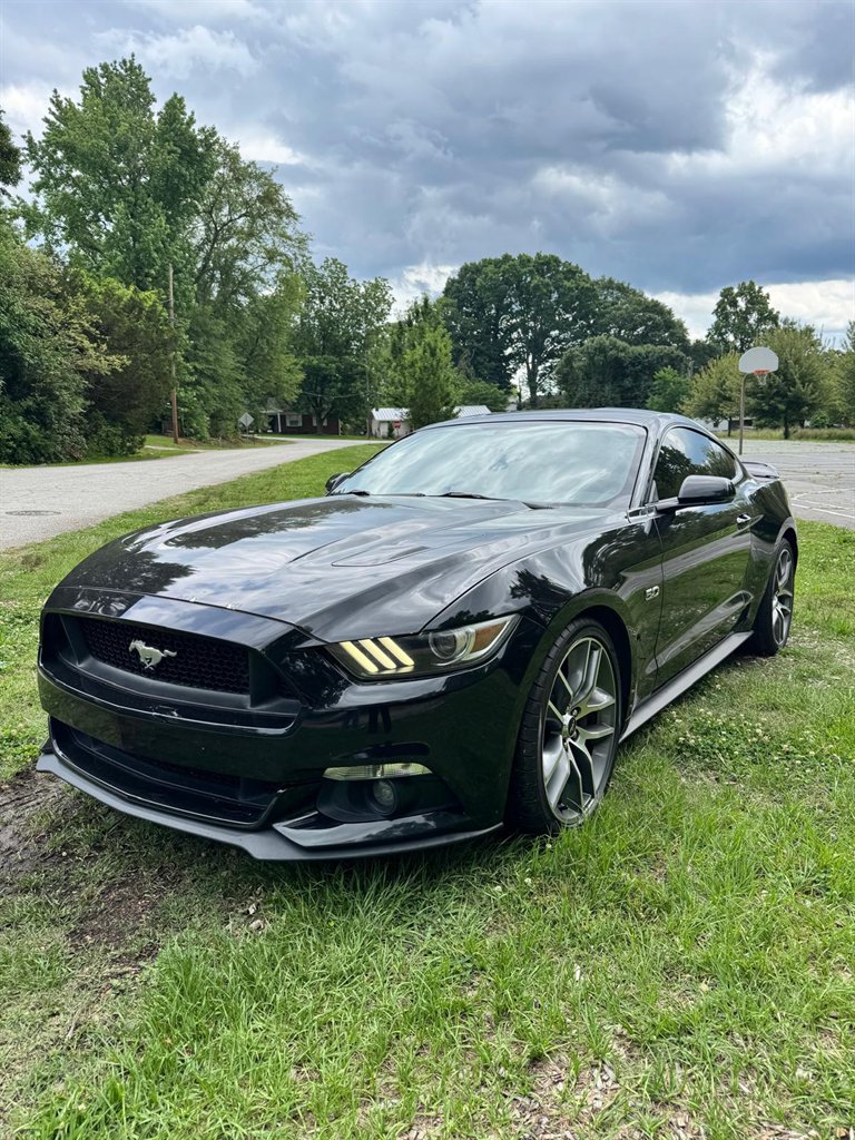 2017 Ford Mustang - $18,000