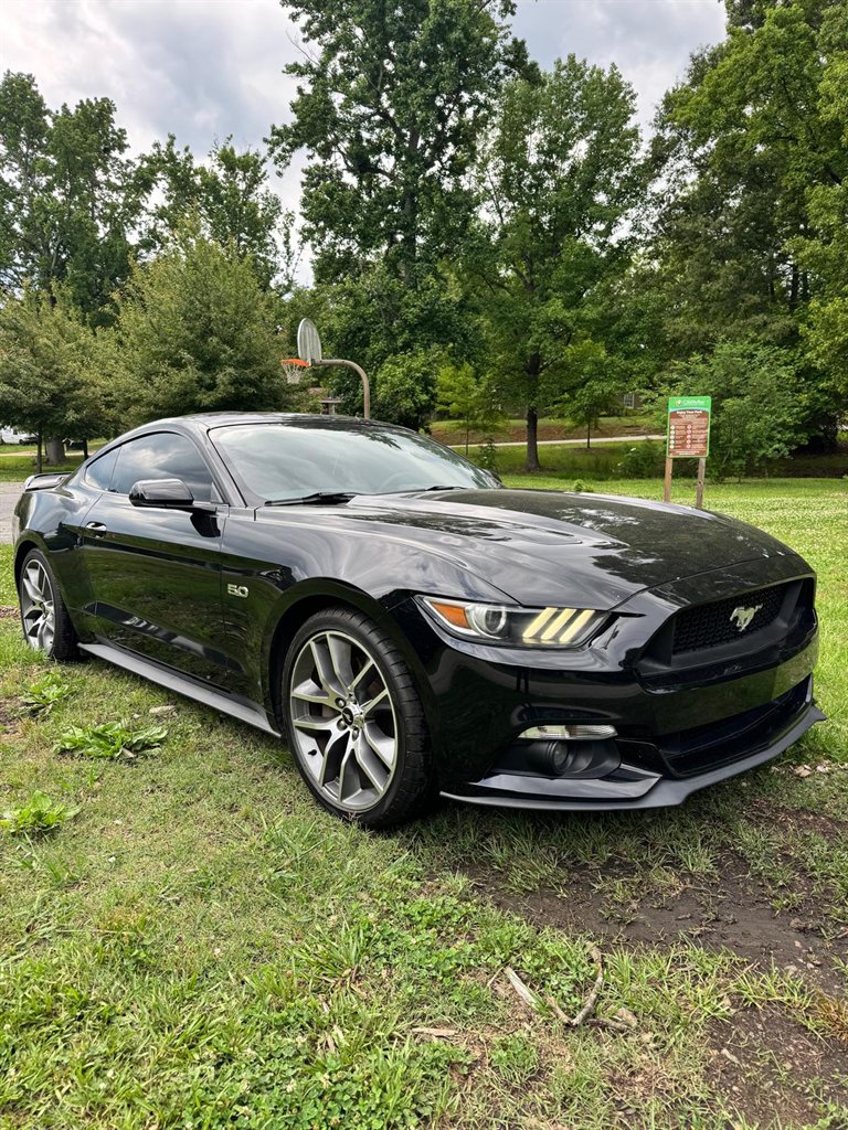2017 Ford Mustang - $18,000