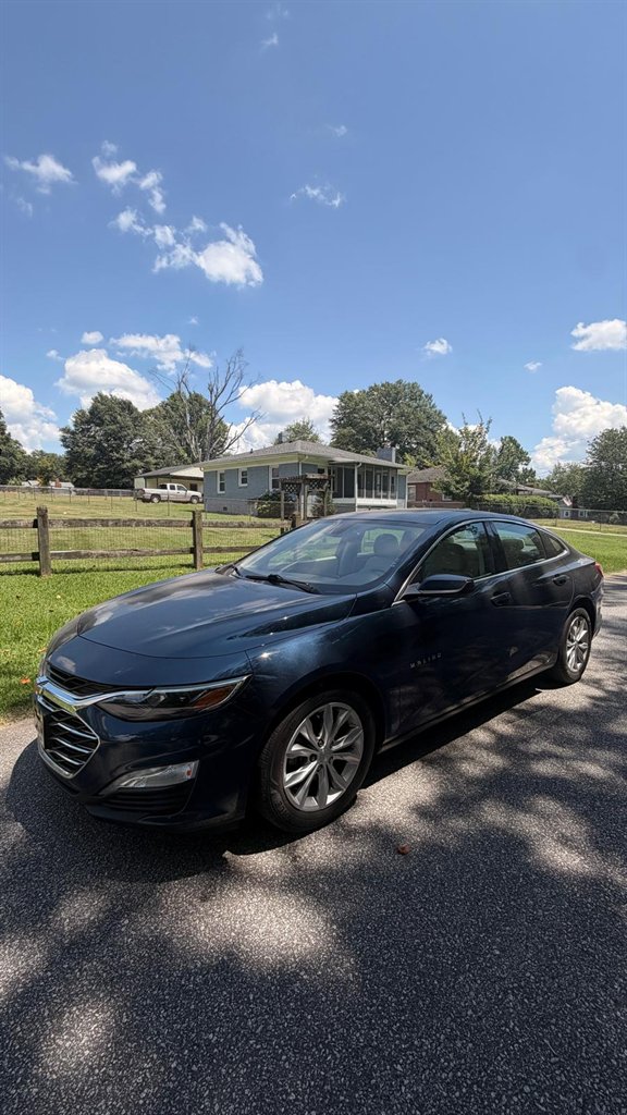 2020 Chevrolet Malibu - $13,995