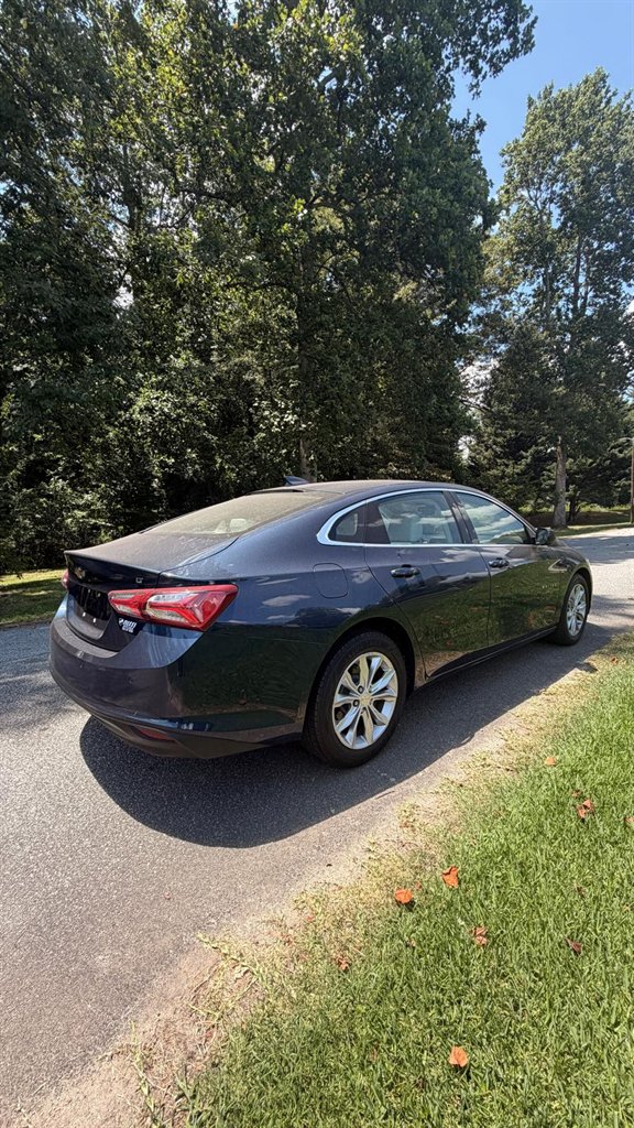 2020 Chevrolet Malibu - $13,995