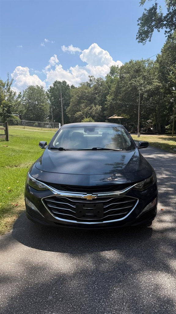 2020 Chevrolet Malibu - $13,995
