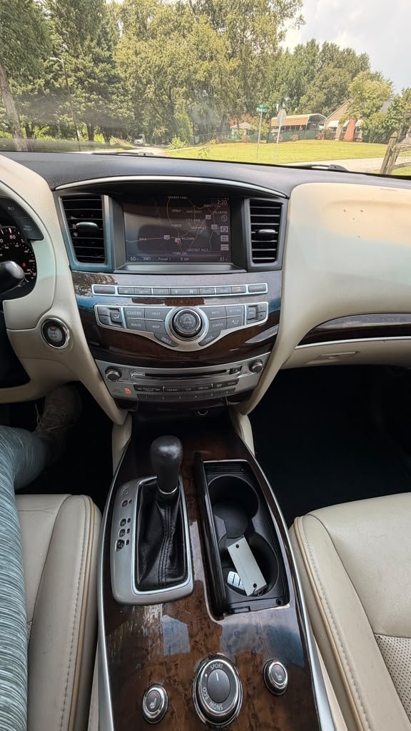 2015 INFINITI QX60 - $12,995