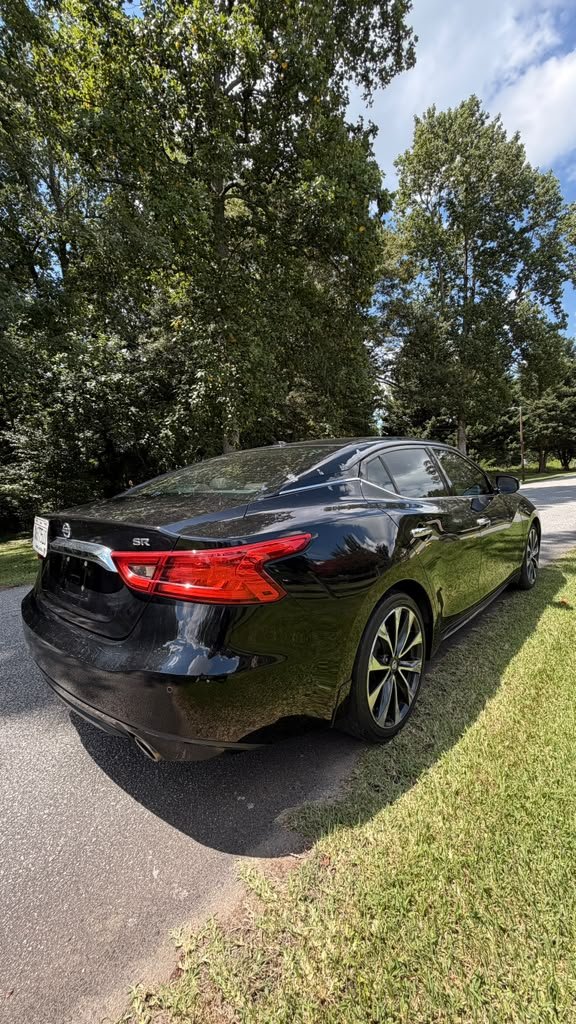 2017 Nissan Maxima - $14,995