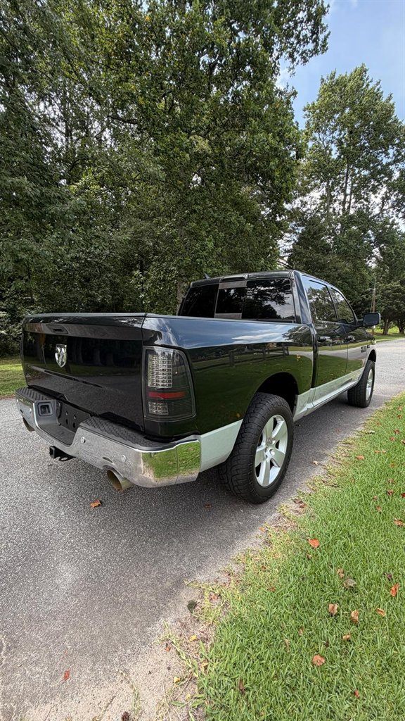 2016 Ram 1500 - $21,995