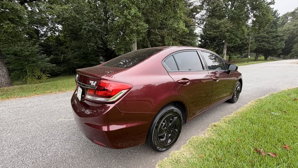 2015 Honda Civic - $12,495