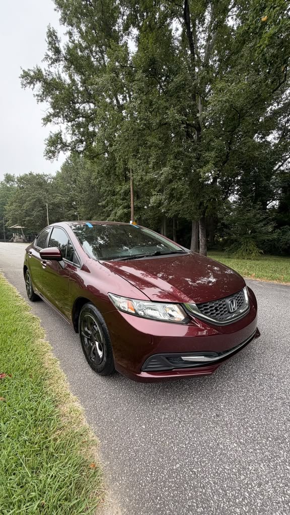 2015 Honda Civic - $12,495